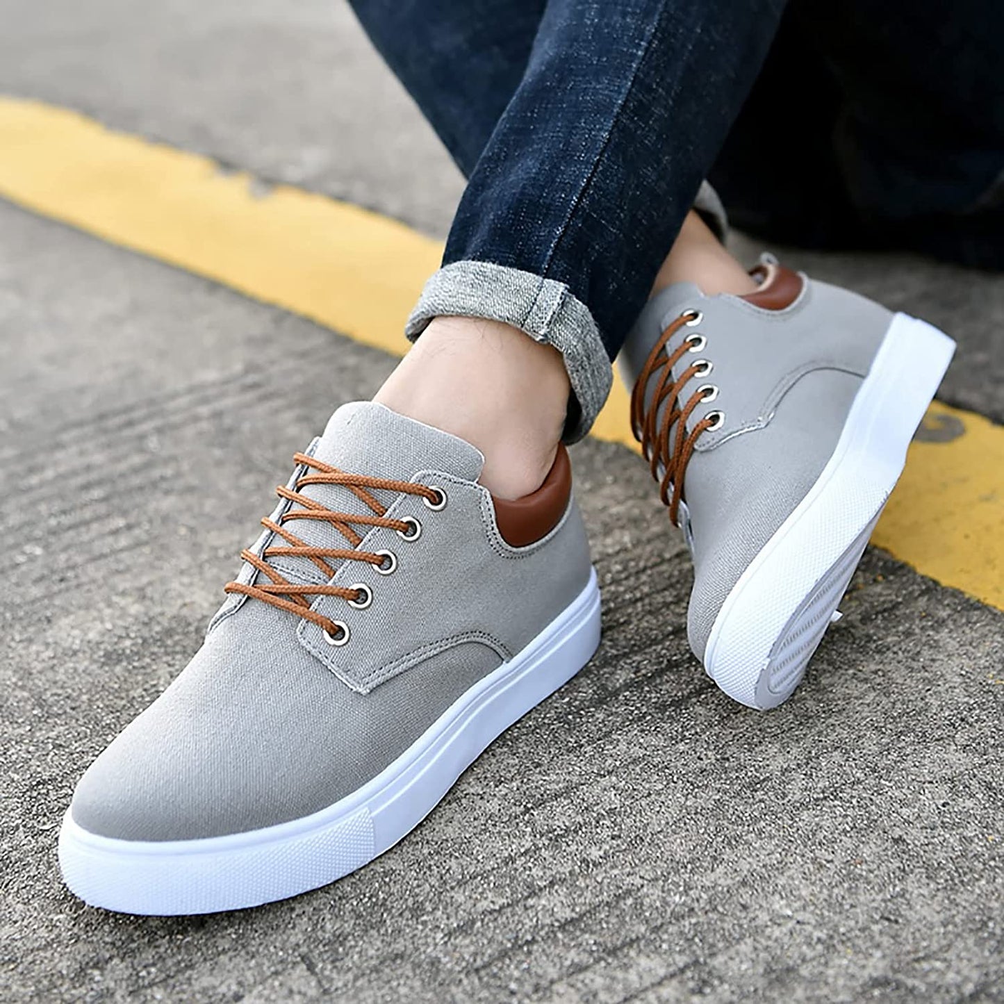 Magnus - Men’s Sneakers with a Crisp White Sole