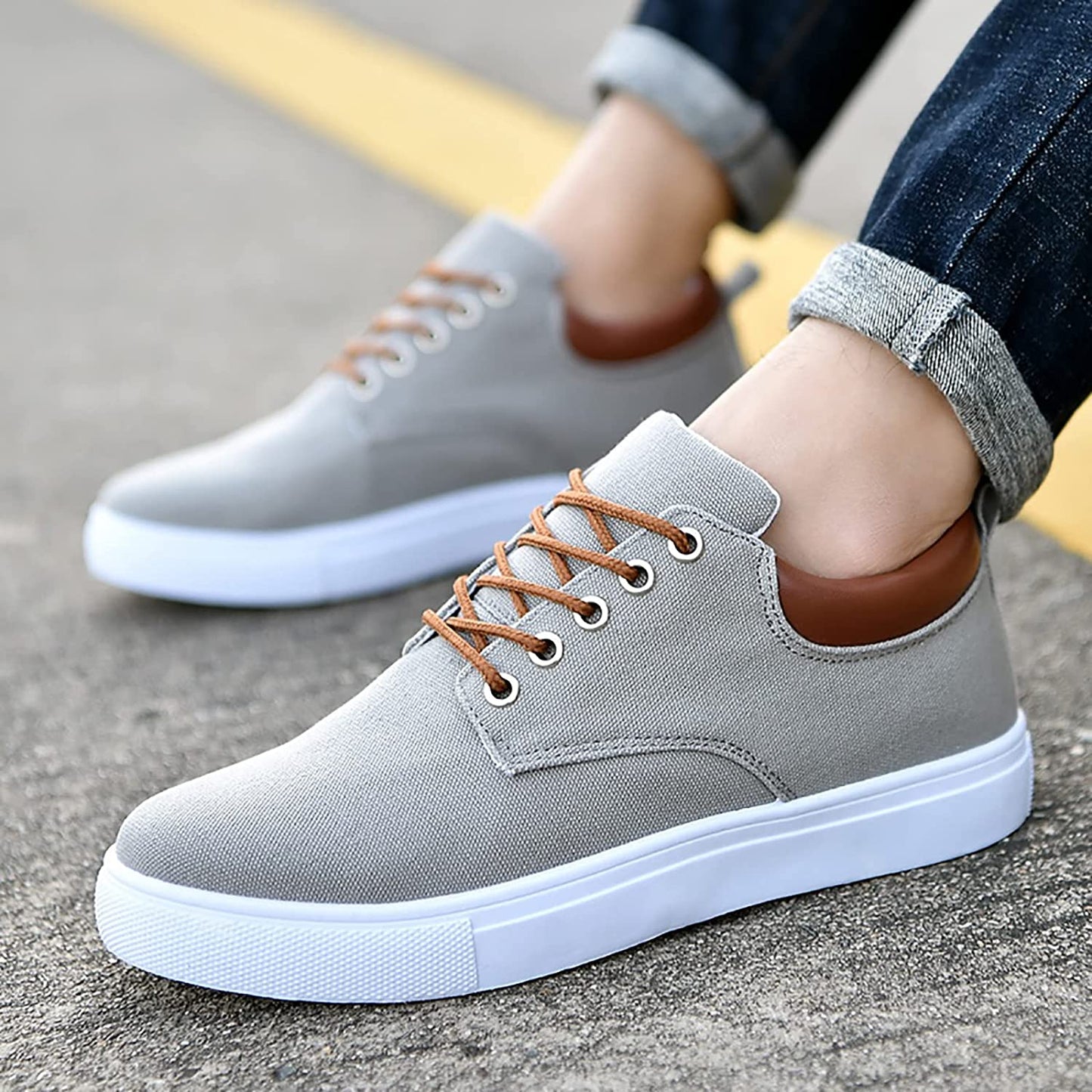 Magnus - Men’s Sneakers with a Crisp White Sole